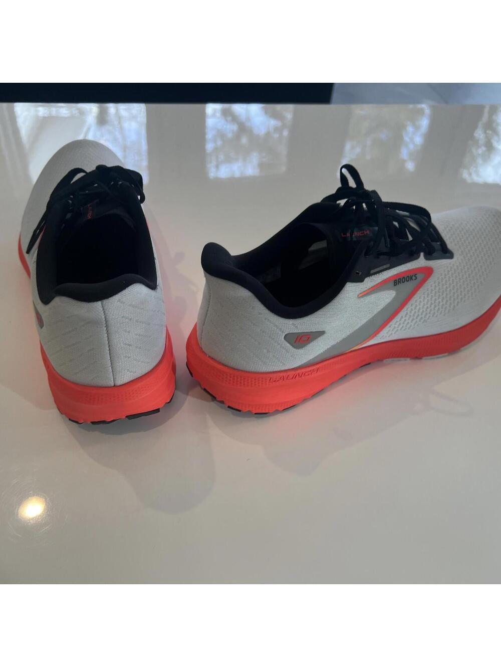 Brooks Launch 10 Grey Black Fiery Coral Men Running Shoes Size 14 - Picture 6 of 9